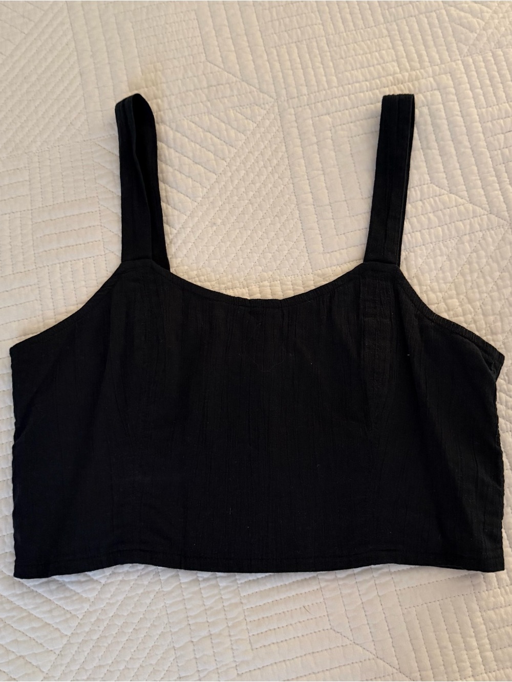 Cropped Tank & Ruffled Shorts Set - Picture 5 of 7
